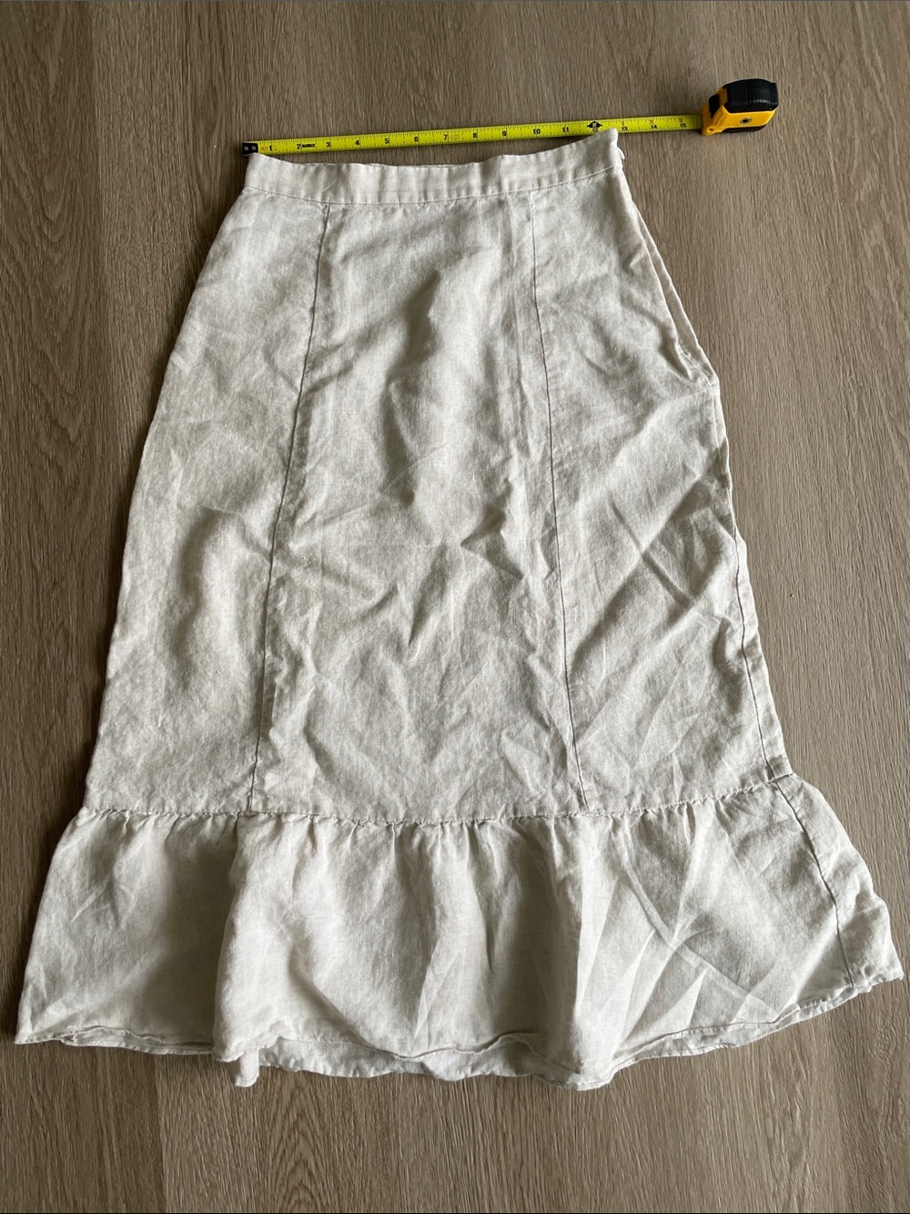Aritzia Wilfred Chariot Organic Linen Women’s Cream Ruffle Hem Skirt